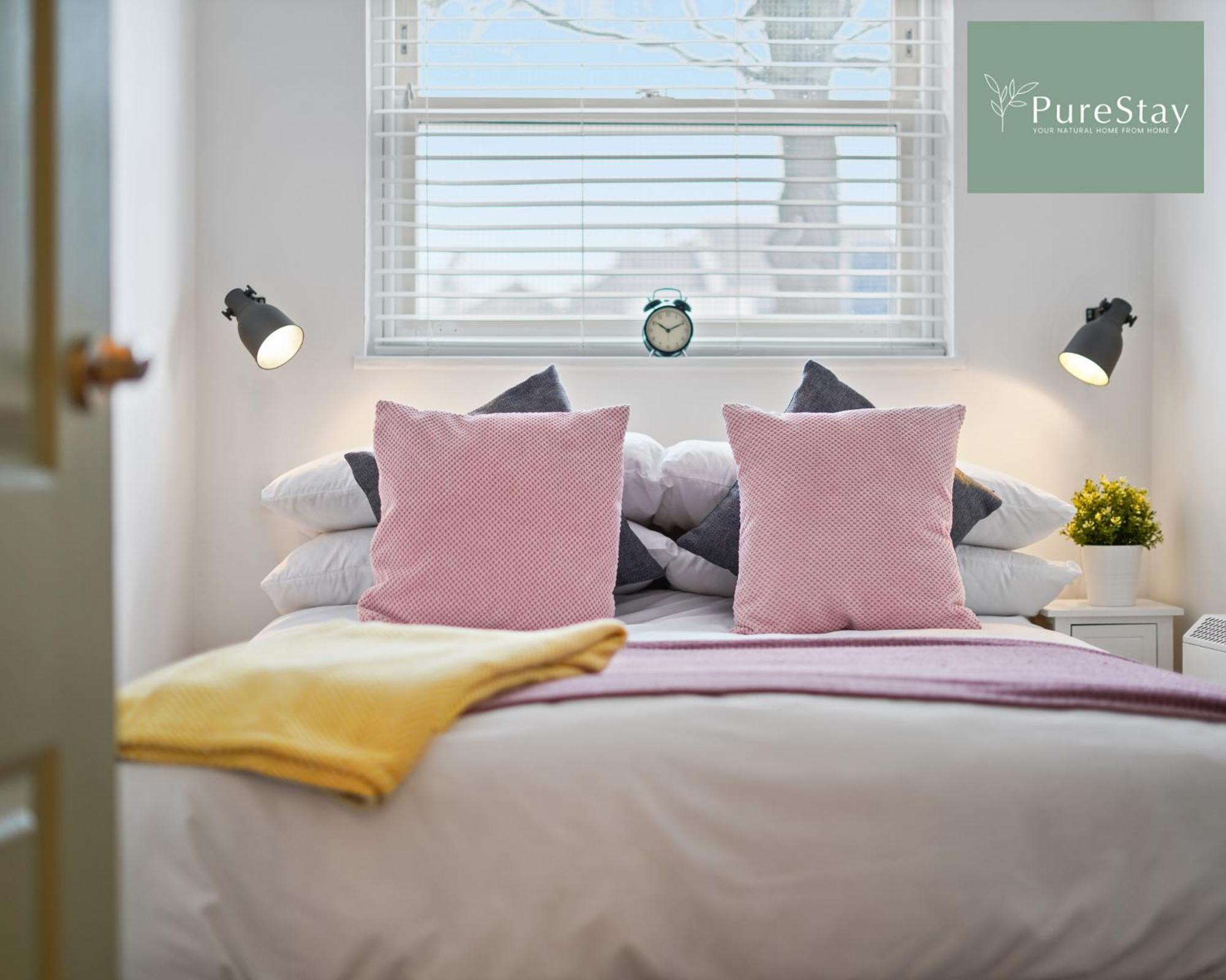 Stunning Two Bed Leamington Apartment With Free Wifi By Purestay Short Lets & Serviced Accommodation Kültér fotó