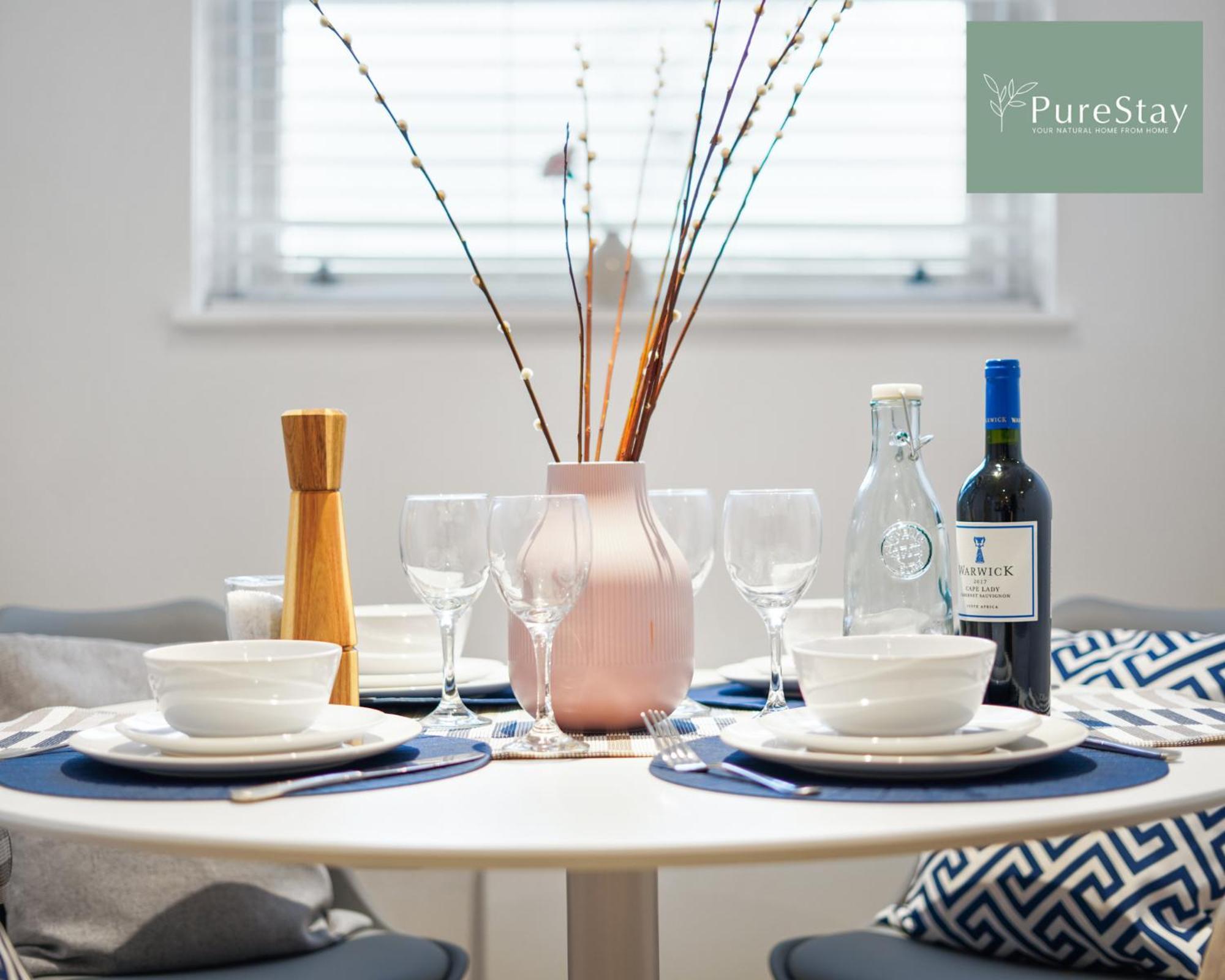 Stunning Two Bed Leamington Apartment With Free Wifi By Purestay Short Lets & Serviced Accommodation Kültér fotó